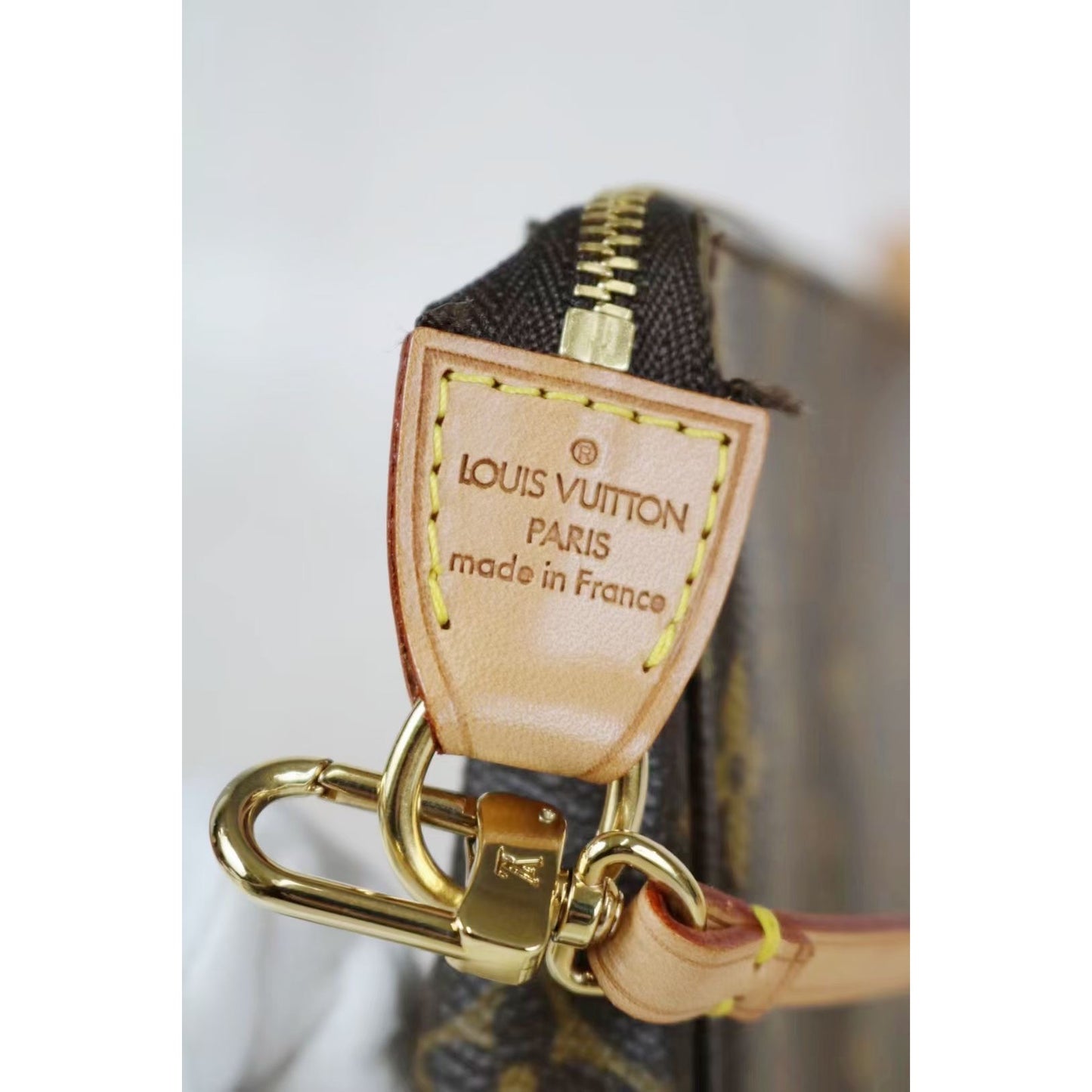 Rank SA | LV Monogram Pochette Accessoires |030920