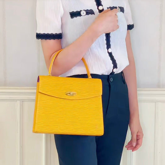 Rank AB | LV Epi Malesherbes Handbag |071807