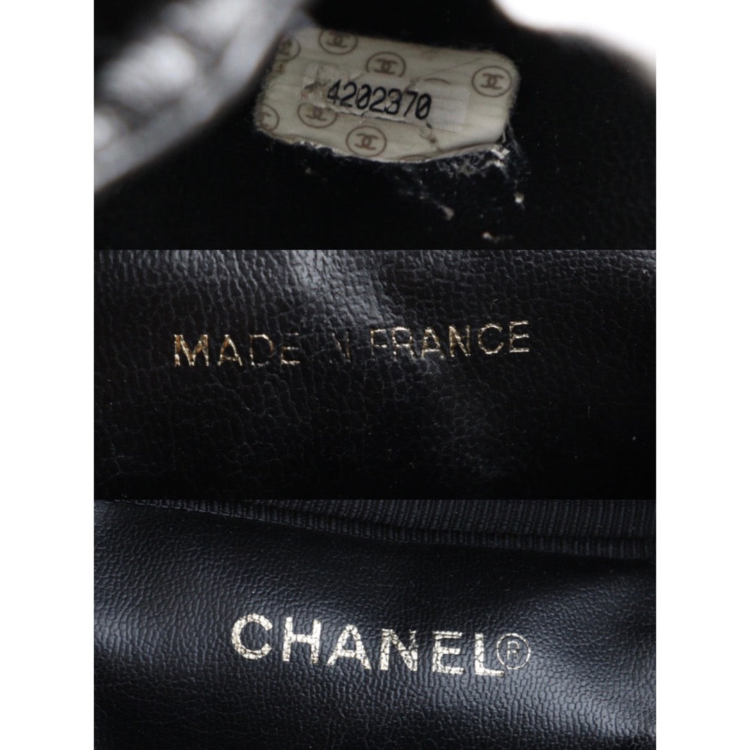 Rank A | CHANEL Caviar Skin Vanity Handbag |23021402