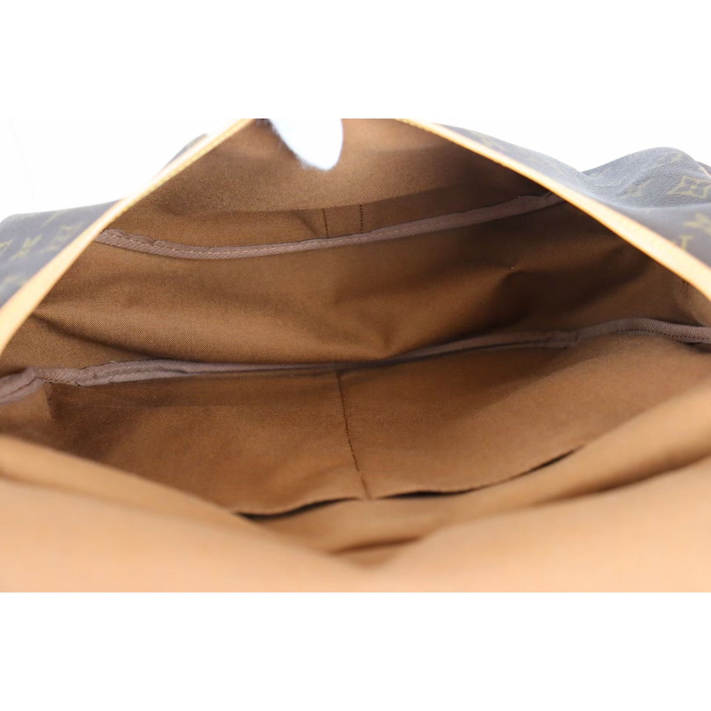 Rank A | LV Monogram Saumur 35 Shoulder Bag|081911