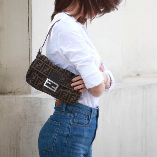 Rank A | FENDI Zucca Mamma Baguette Shoulder Bag |070207