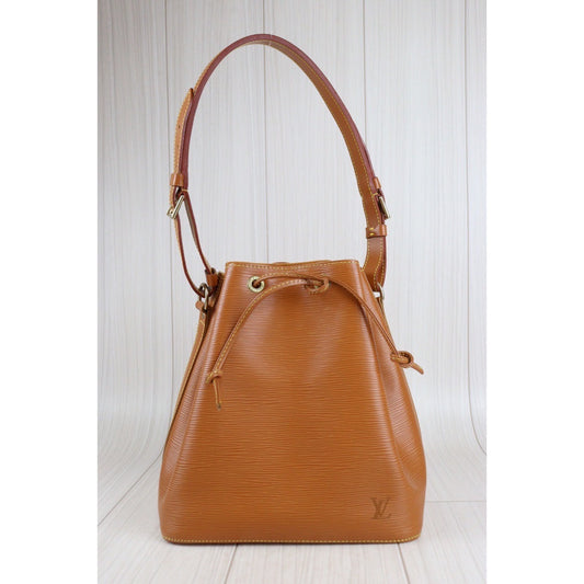 Rank A | LV Epi Shoulder Bag|23042203