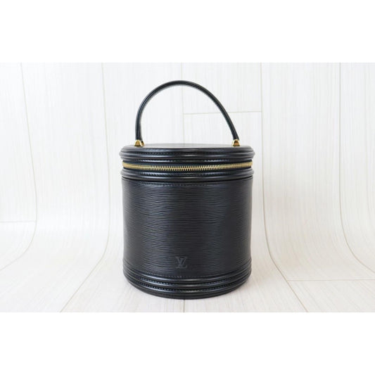 Rank A | LV Epi Handbag |22112207