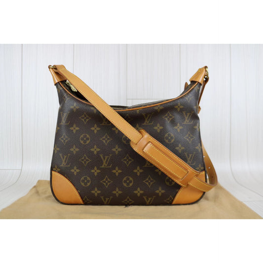 Rank A|LV Monogram Boulogne 30 Shoulder Bag |042007