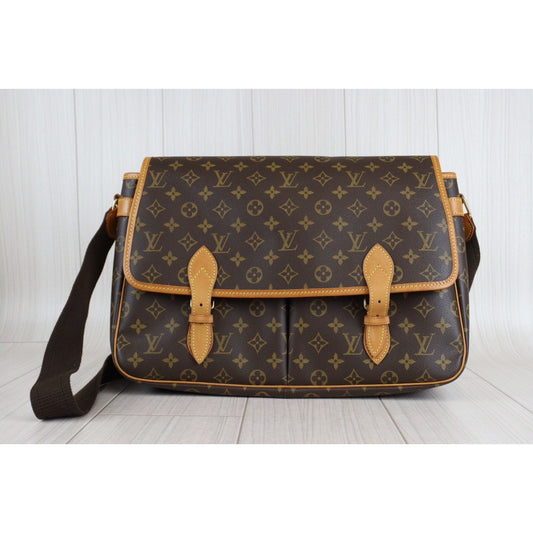 Rank AB | Louis Vuitton Monogram Gibesiere GM|23022004