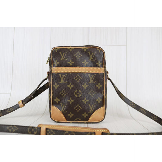 Rank A | LV Monogram Danube Shoulder Bag |040904