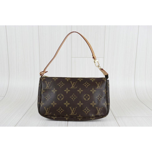 Rank A | LV Monogram Pochette Accessoires |22103103