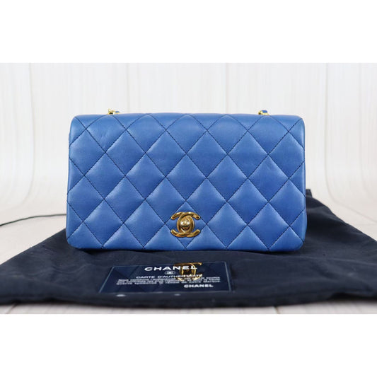 Rank A | CHANEL CF17 Shoulder Bag |082207