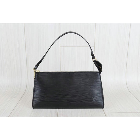 Rank A |LV Epi Pochette Accessoir Handbag |22120104