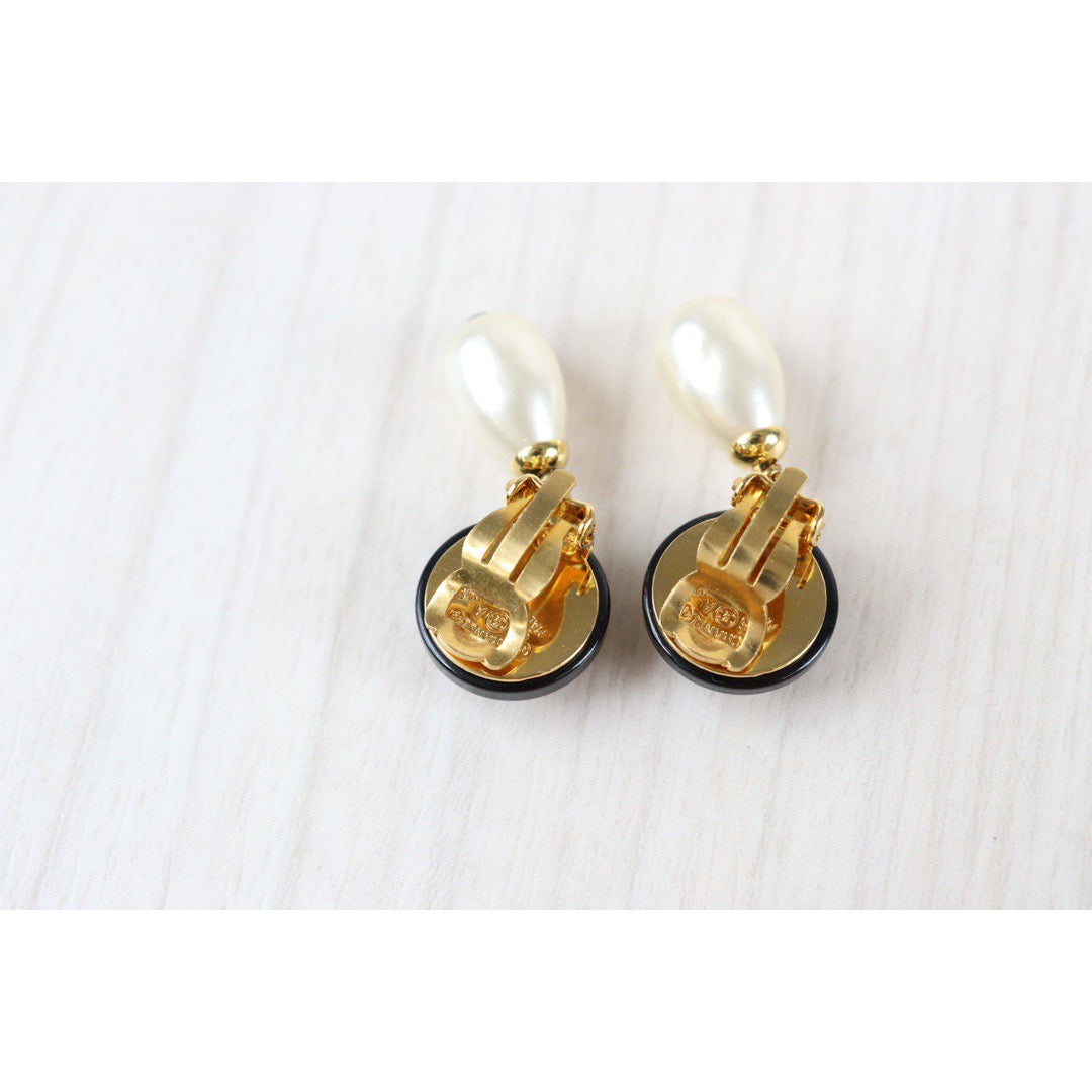 Rank A |CHANEL Cocomark Pearl Earring|23021307