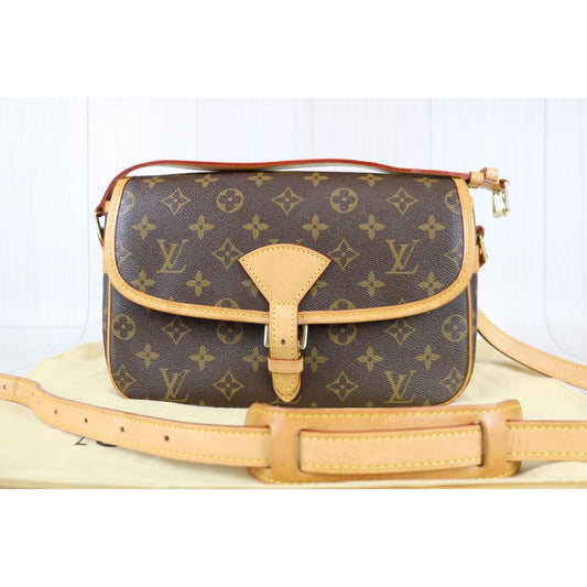 Rank A |LV Monogram Sologne ShoulderBag|070301