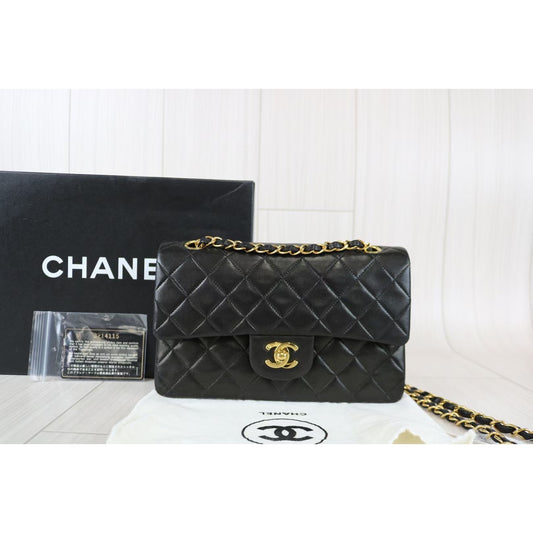 Rank A | CHANEL Matrasse Lamb Skin Chain Shoulder Bag |021509