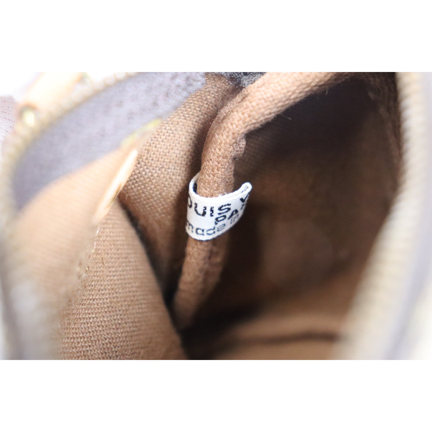 Rank AB | LV Monogram Mini Speedy Handbag |082601