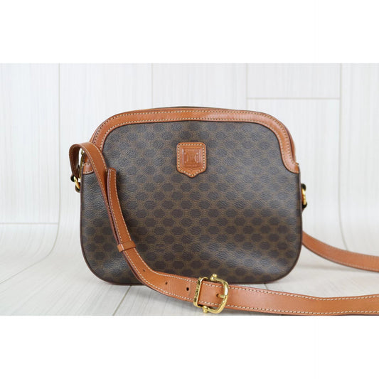 Rank A | CELINE Macadam Shoulderbag |042009