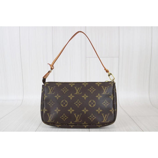 Rank AB | LV Monogram Pochette Accessoires |021213