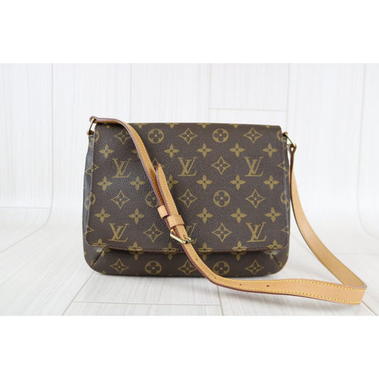 Rank A | LV Monogram Musette Tango Shoulder Bag|060811
