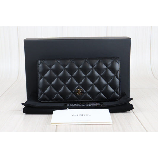 Rank SA |Chanel Lambskin Wallet |23011704