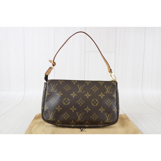 Rank A | LV Monogram Pochette Accessoires |061401