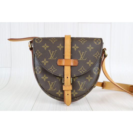 Rank AB |LV Monogram Shanty Shoulder Bag |060203