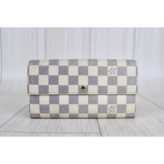 Rank B | LV Damier Azur Wallet |030904