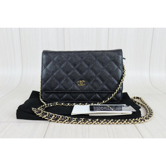 Rank A | CHANEL Matelasse Caviar Skin Chain Wallet Black Gold Hardware |22112502