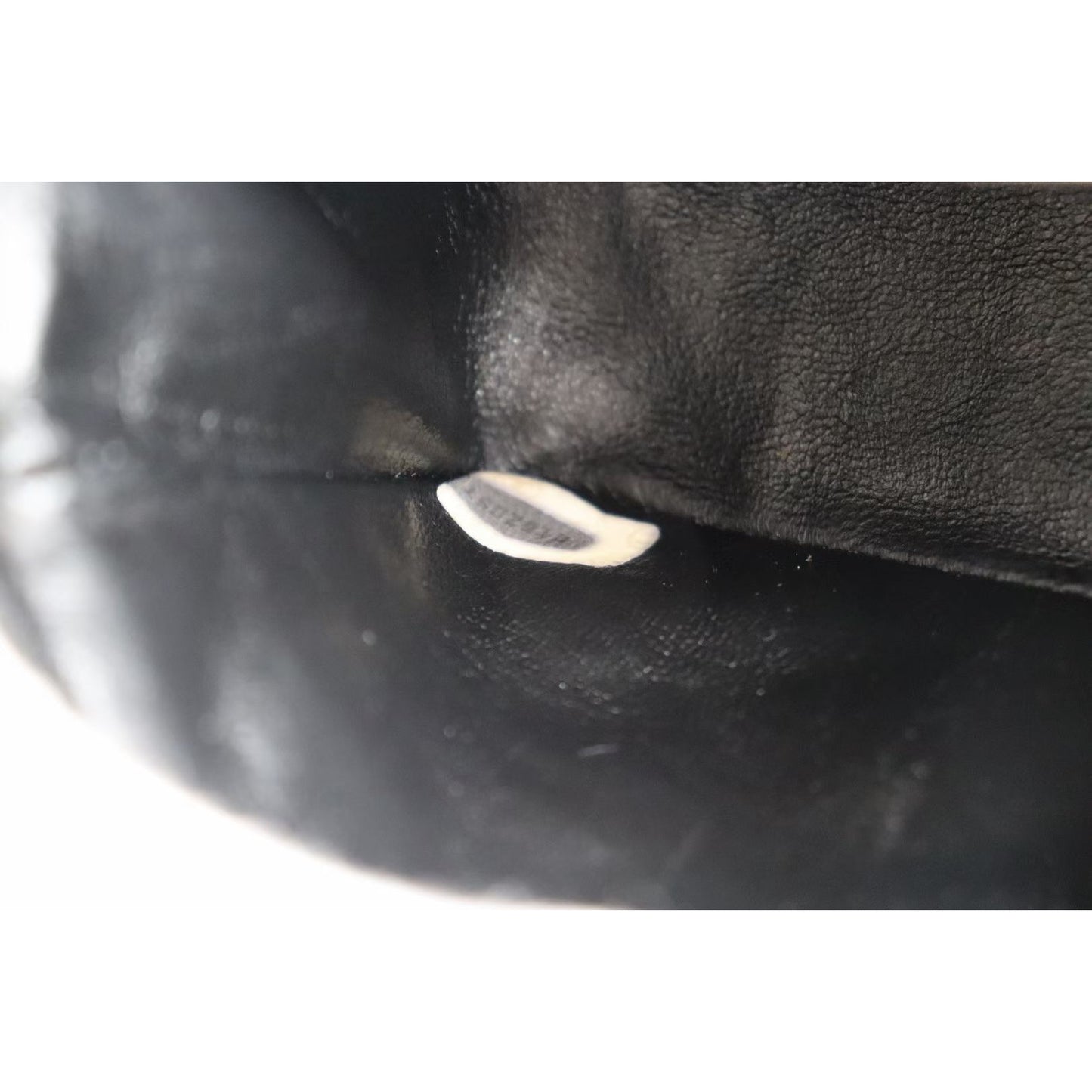 Rank A | CHANEL Matelasse Lamb Leather Vintage Shoulder Bag | 081002