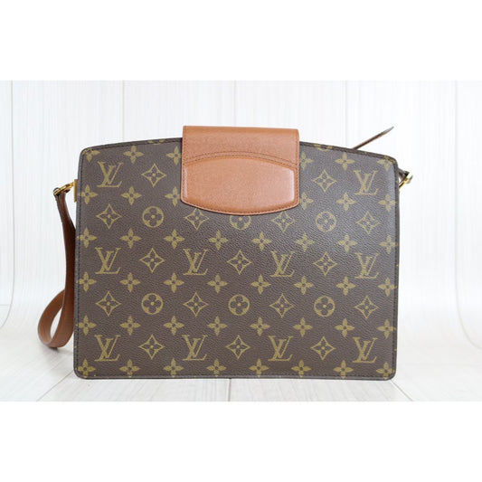 Rank A | LV Monogram Courcelles Shoulder bag |020710