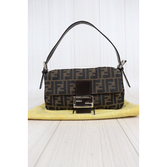 Rank A| FENDI Zucca Mamma Baguette Shoulder Bag |23040404