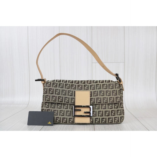 Rank S| FENDI Zucca Mamma Baguette Shoulder Bag |021208
