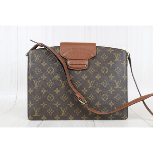 Rank A | LV Monogram Courcelles Shoulder bag |032910