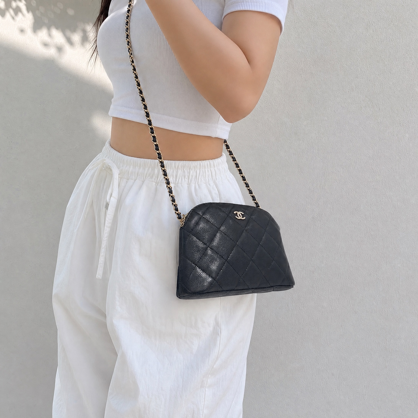 Include Entrupy Certificate of Authenticity｜Very Good（Rank A）｜CHANEL Caviar Skin Vanity Case Chain Bag  IC Chips Model｜S26080621