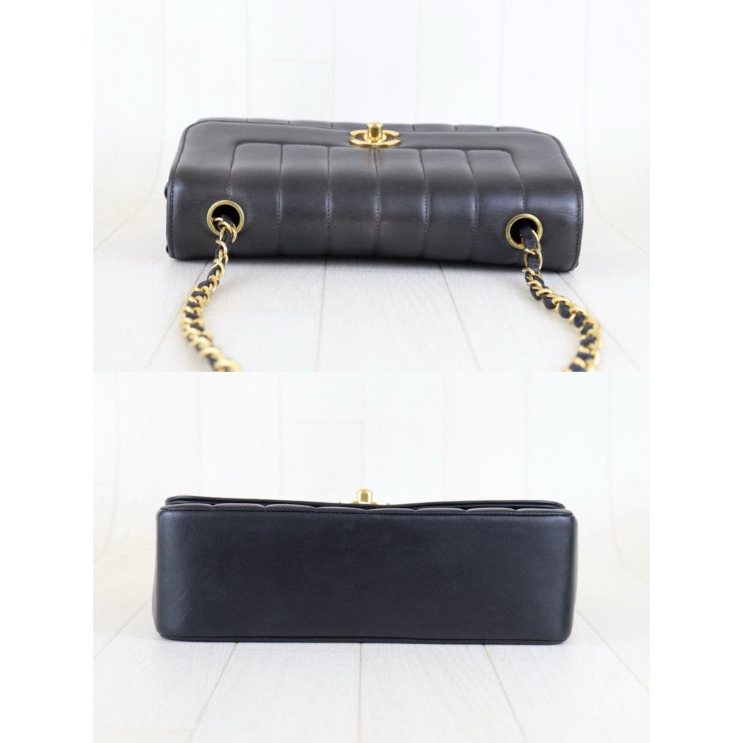 Good ( Rank AB)｜ CHANEL  Mademoiselle 22 Lamb Skin Shoulder Bag Black  Made in1991-1994Year ｜Y25011001