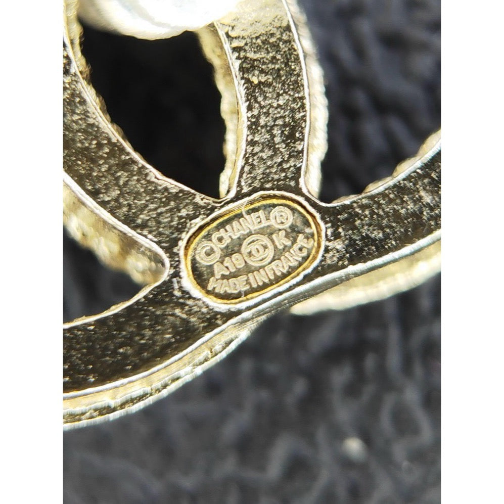 Include Authentic Detective Certificate of Authenticity｜Very Good ( Rank A) ｜CHANEL A19K COCO Mark  Rhinestone Earrings Made In 2019Year｜S26061604