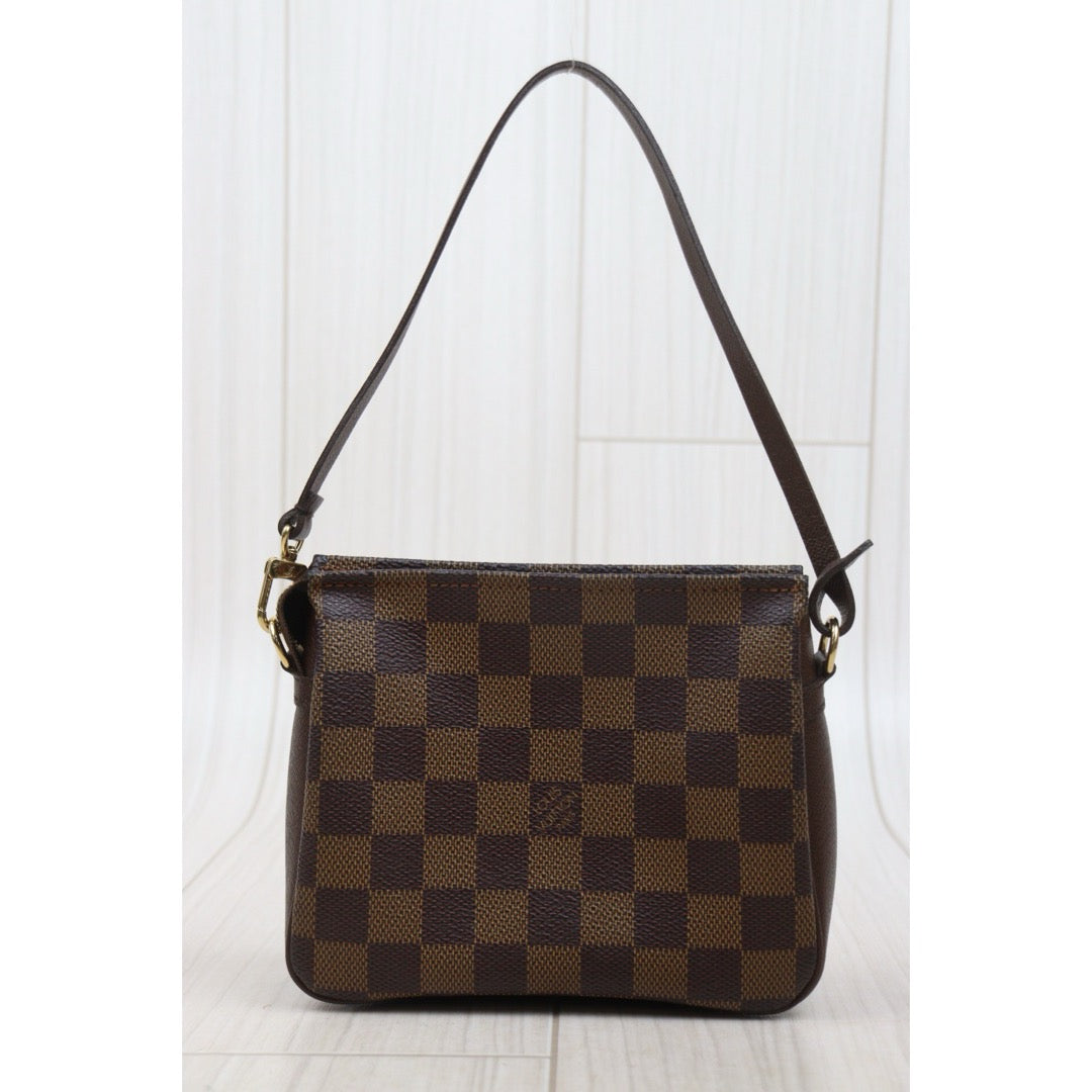 Include Entrupy Certificate of Authenticity｜Very Good ( Rank A)｜ Louis Vuitton Damier Truth make up ｜26011305