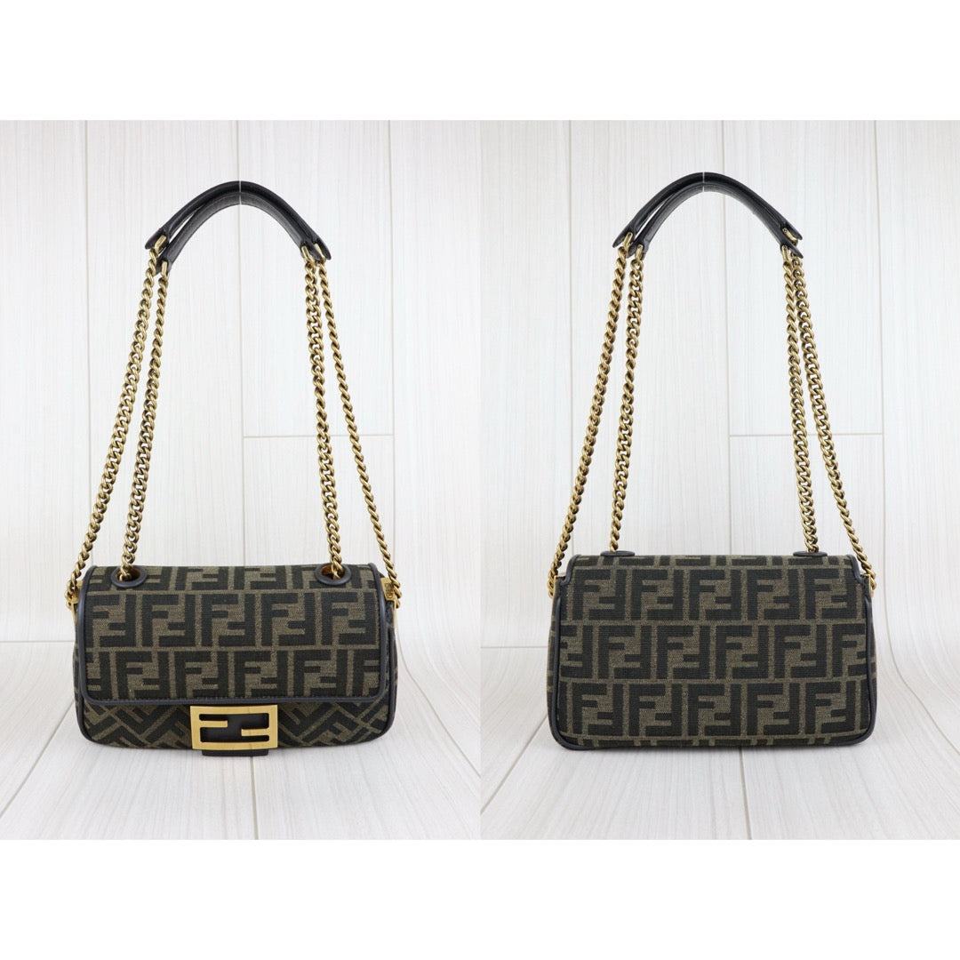 Very Good ( Rank A)｜ FENDI Zucca Mamma Baguette  Chain Shoulder Bag Current Model｜W25082902