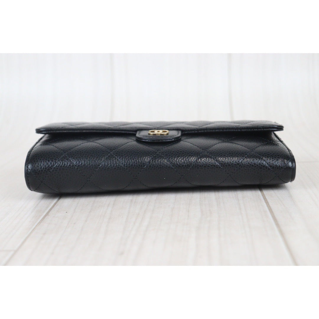 Rank AB ｜Chanel Caviar Skin Black Long Wallet Made In 2018～2019 Year｜V23092812