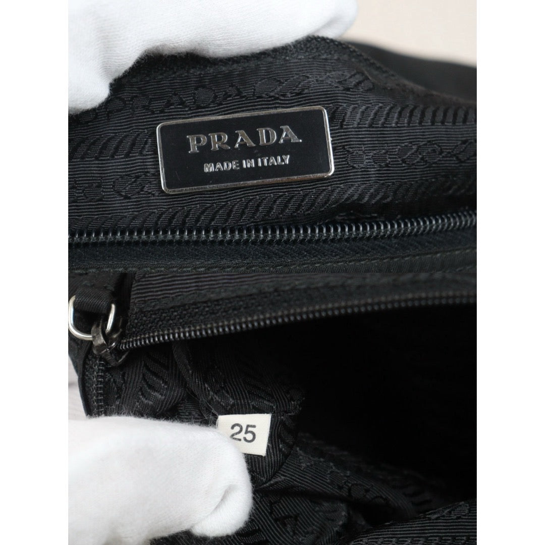 Include Entrupy Certificate of Authenticity｜Good ( Rank AB) ｜Prada  Nylon Black Shoulder Bag  Silver Hardware｜26082602