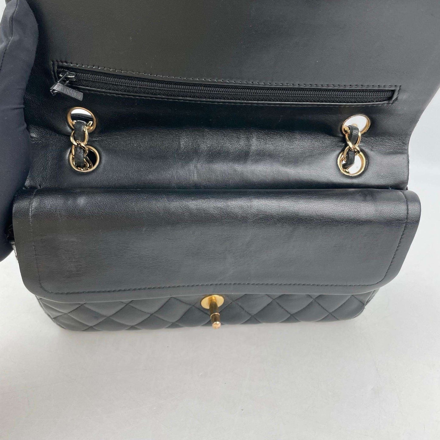 ( Rank B)｜ CHANEL Lamb Skin Matrasse Double Flap 25 Shoulder Bag Black