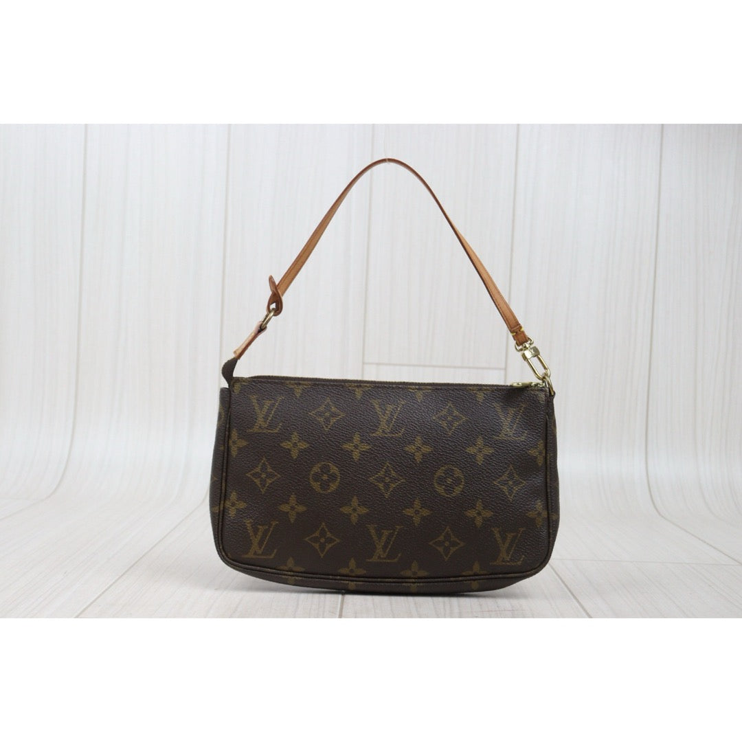 Good ( Rank AB)｜LV Monogram Pochette Accessoires ｜25091701