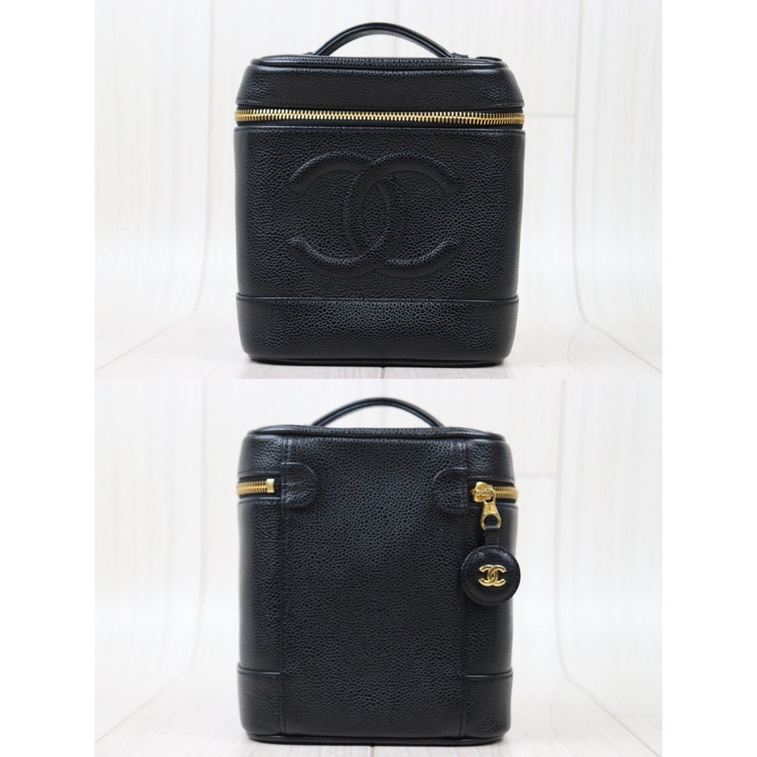 Rank A ｜ CHANEL Caviar Skin Vanity Handbag  Made In 2000～2002Year ｜24060601