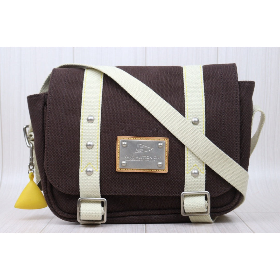 Very Good ( Rank A)｜LV Canvas ShoulderBag Brown｜Q25010906