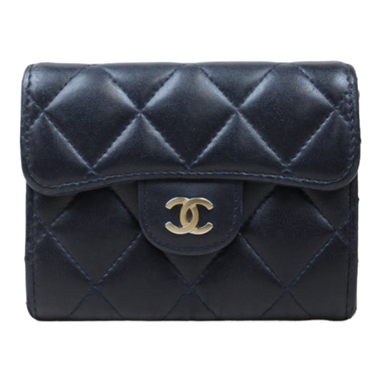 Rank AB｜Chanel Lamb Skin Wallet Navy Made in 2014-2015 Year｜V24061701