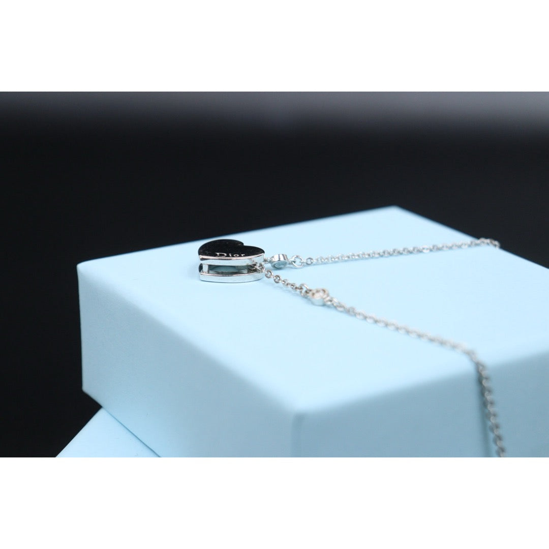 Very Good ( Rank A) ｜ Dior CD Heart Rhinestone Double Chain Long Necklace ｜V25121116
