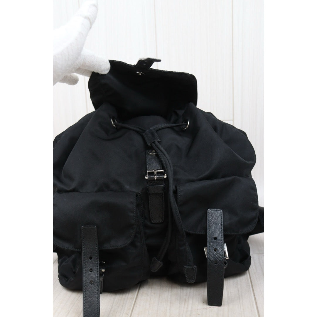 Very Good ( Rank A) ｜Prada Nylon Backpack Medium Black ｜25052108
