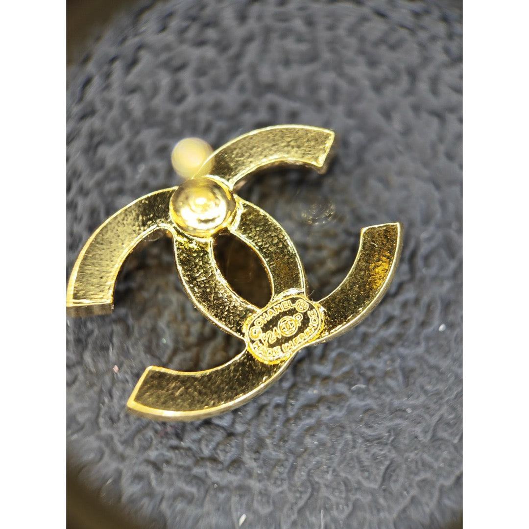 Include Authentic Detective Certificate of Authenticity｜Very Good ( Rank A) ｜CHANEL F24P COCO Mark Argyle Earrings Made In 2024 Year｜S26062506