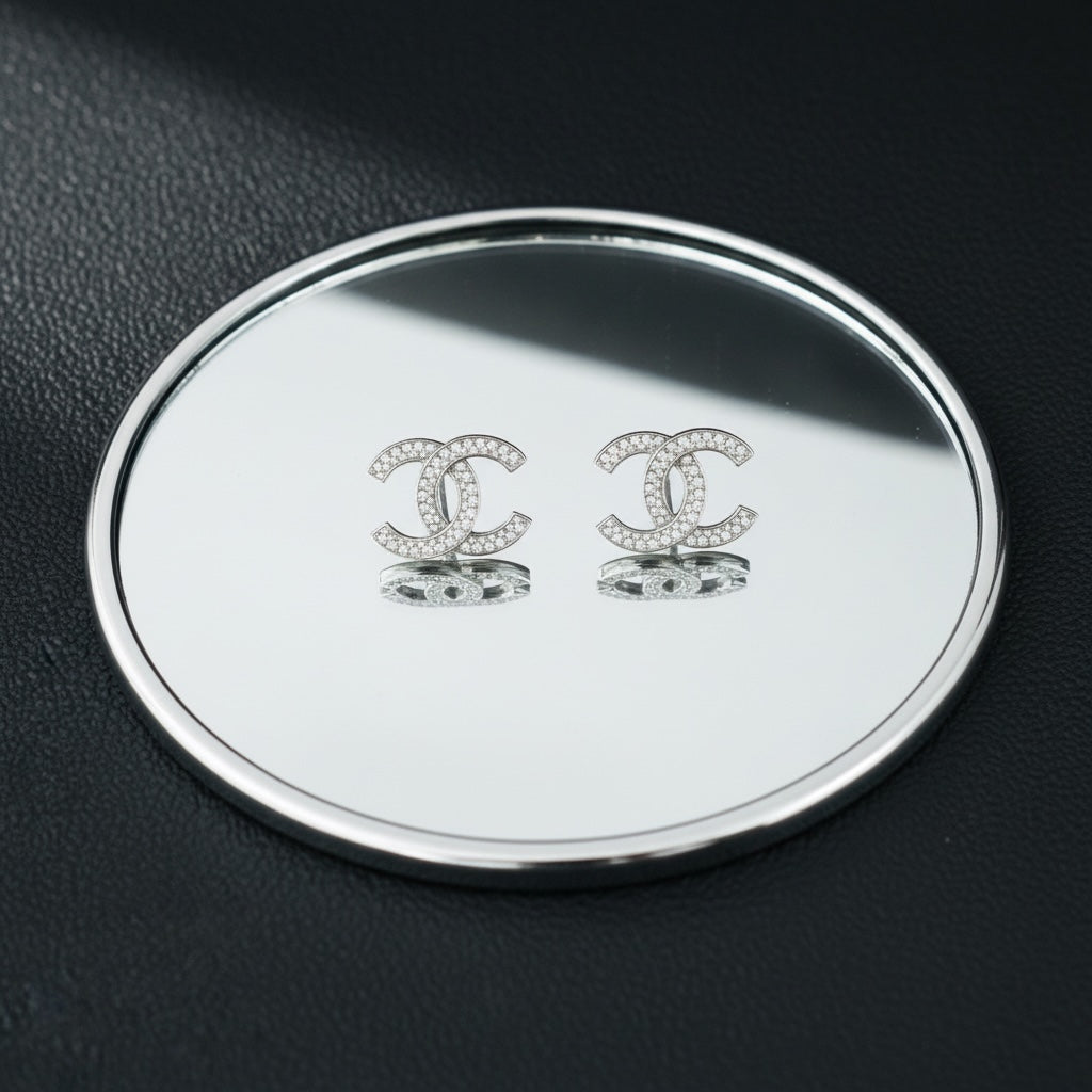 Include Authentic Detective Certificate of Authenticity｜Very Good ( Rank A) ｜CHANEL B20S COCO Mark  Rhinestone Earrings Made In 2020Year｜S26053003