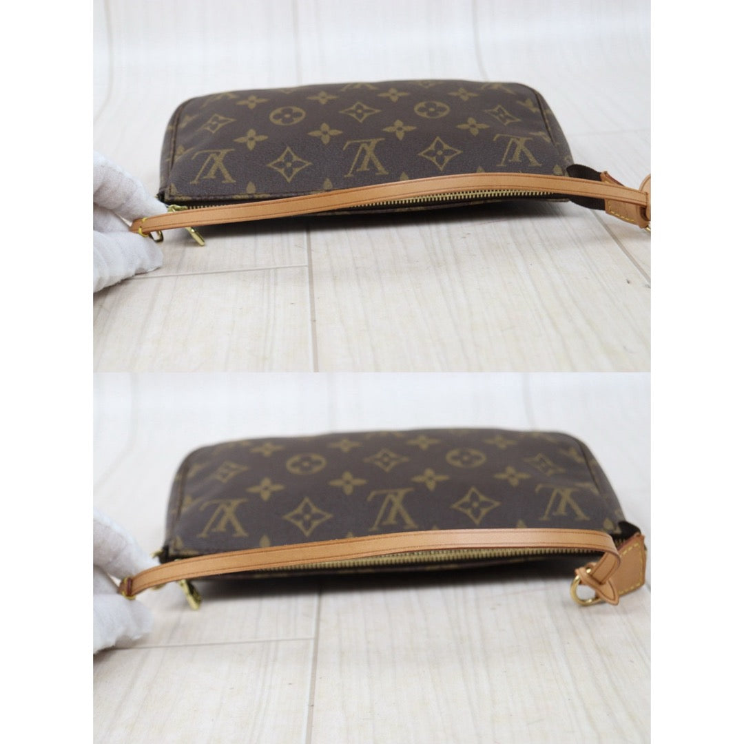 Very Good ( Rank A)｜LV Monogram Pochette Accessoires ｜25061214