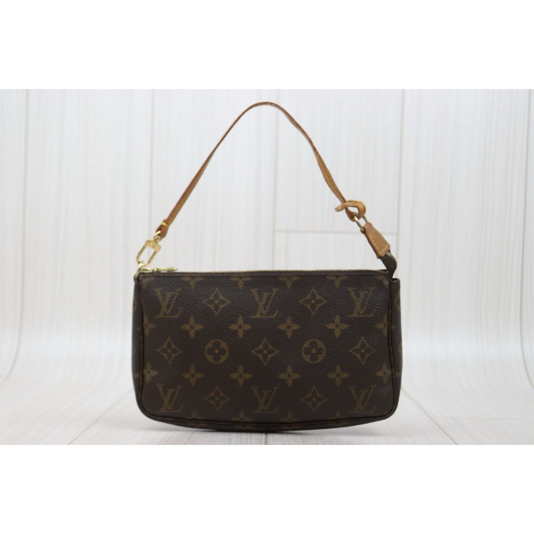 Fair ( Rank B)｜LV Monogram Pochette Accessoires ｜25093002