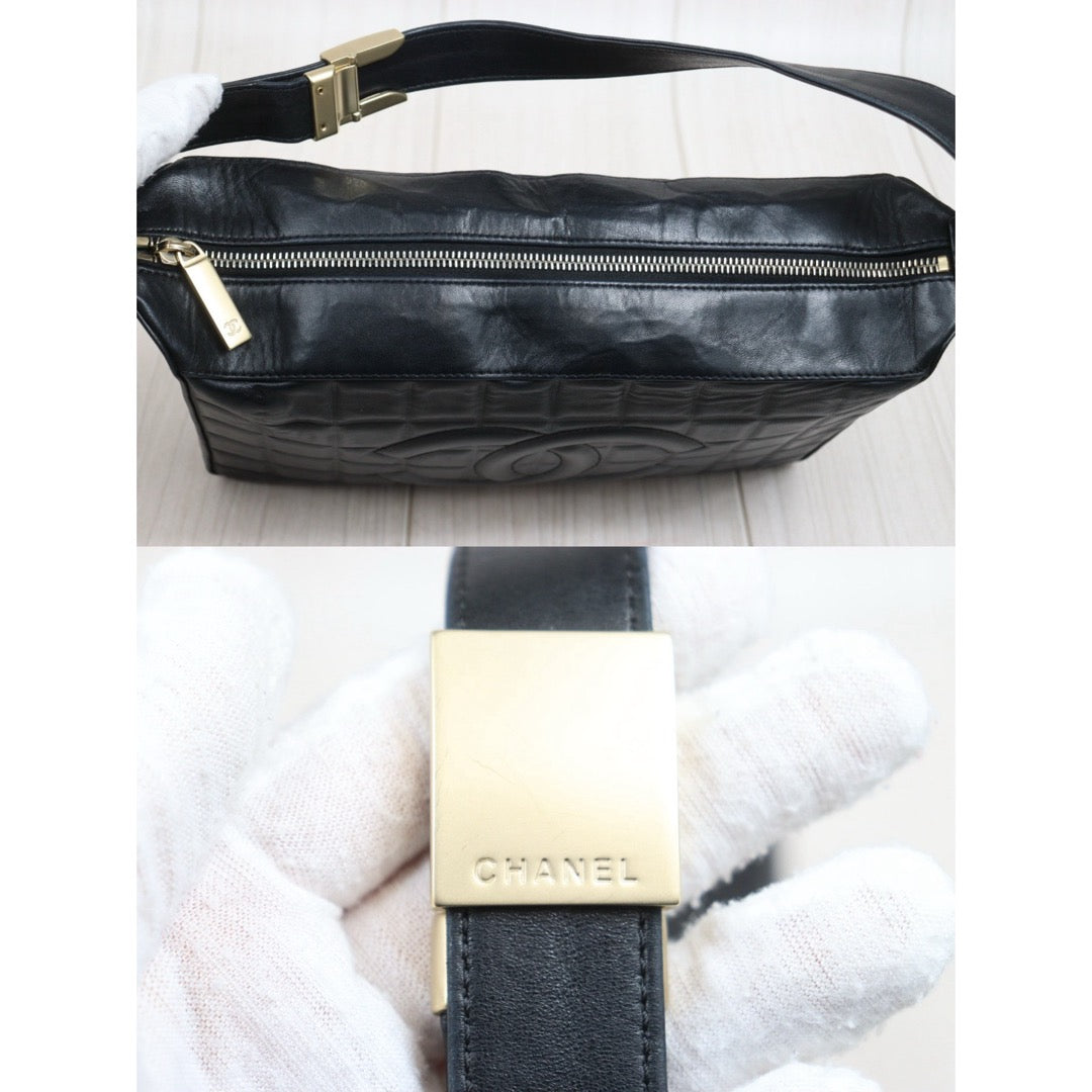 Include Entrupy Certificate of Authenticity｜Good ( Rank AB)｜CHANEL Choco Bar Lambskin Black Shoulder Bag  Made In 2003～2004Year｜26022610