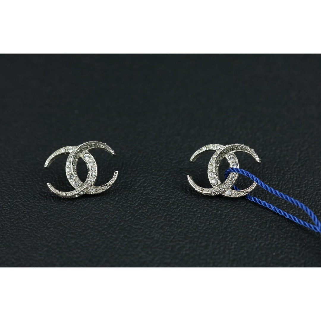Include Authentic Detective Certificate of Authenticity｜Very Good ( Rank A) ｜CHANEL B15C COCO Mark Circlet Rhinestone Earrings Made In 2015Year｜S26070202